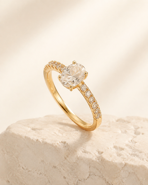 Bague Éclat d’Aube Elora — bague dorée solitaire ovale